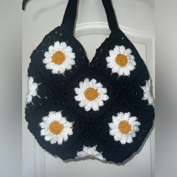 🌼Hand Crocheted Daisy Tote!🌼🥰 - Picture 2 of 14